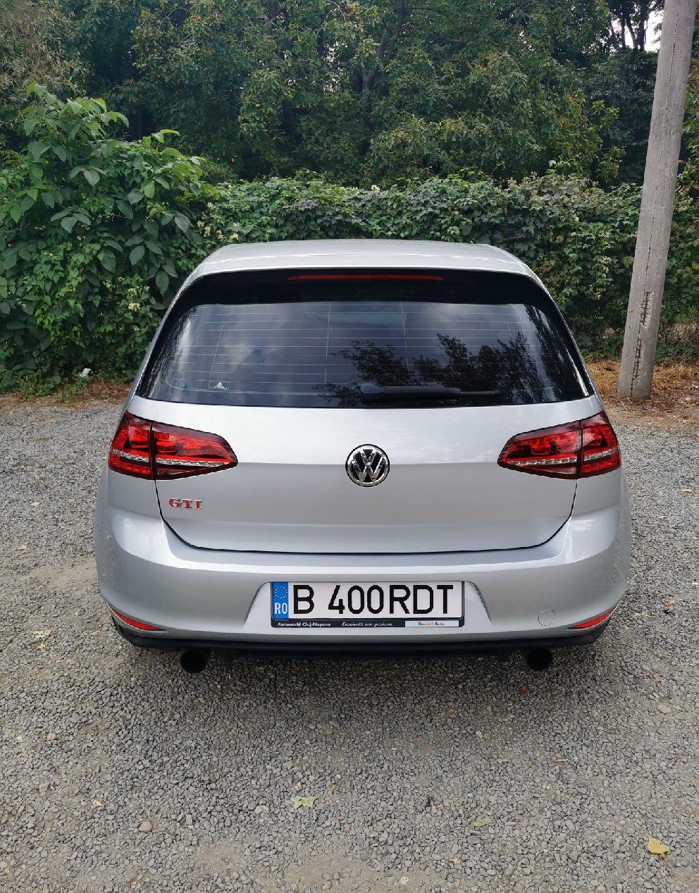 Vând VW Golf GTI, 2015