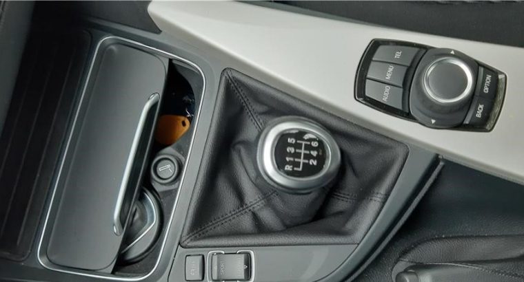 Vând Bmw Seria 3 318 Unic proprietar Revizie in Octombrie 2020 la BMW Pret cu TVA