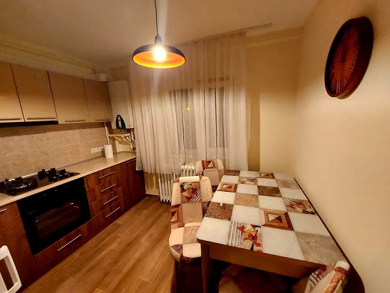 Alba Iulia- Vând apartament 2 camere, Cetate