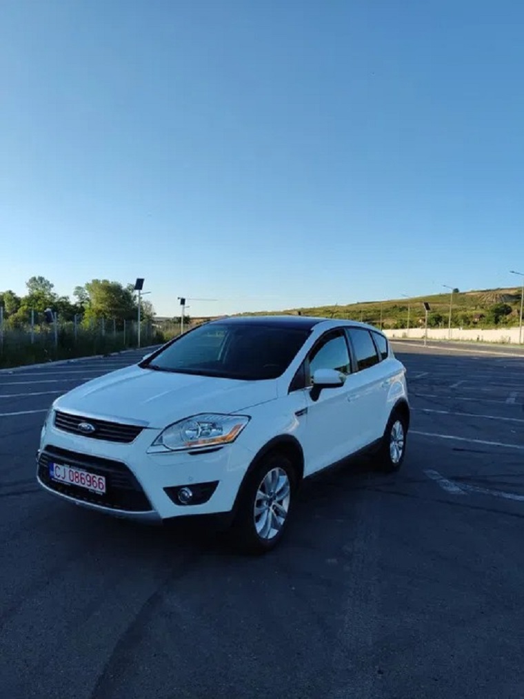 Cluj Napoca – Vând Ford Kuga 4×4 8 300 €