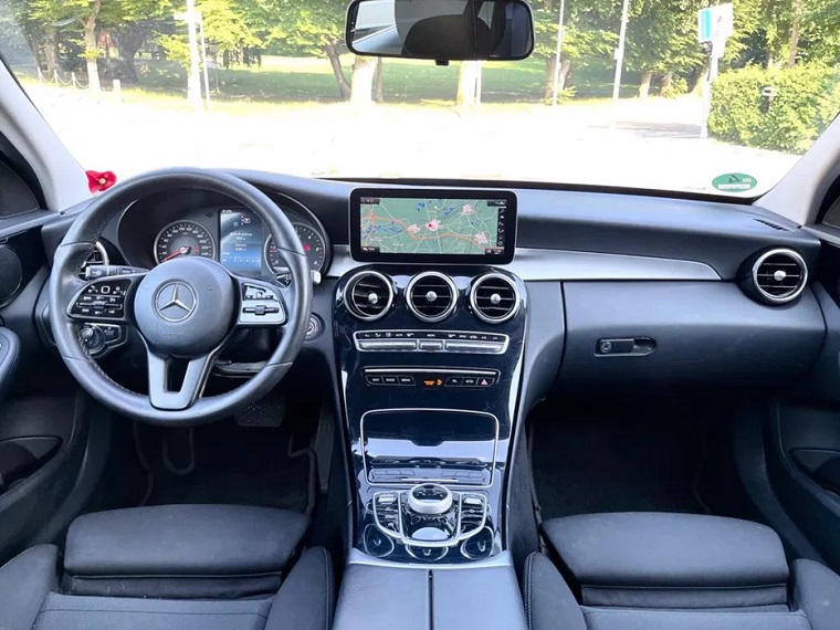 Mureș – Mercedes C-Klasse NOU 2.0CDTI Automat 9G-Tronic Faruri Laser Navi Mare 18 999 €
