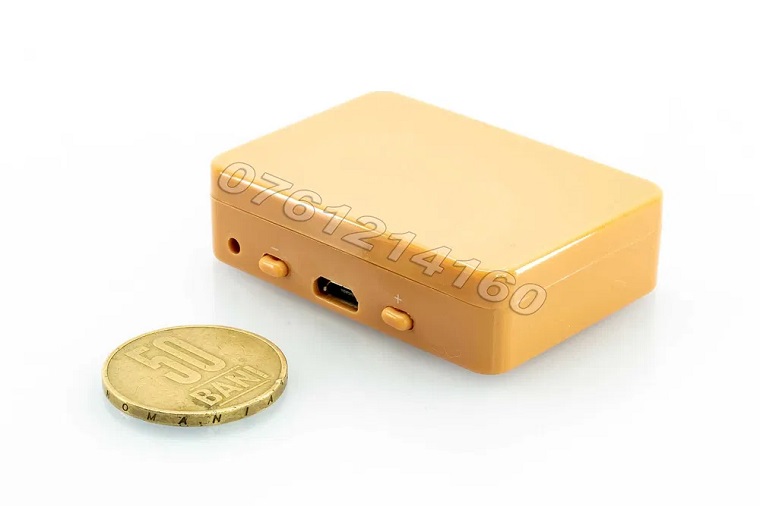 Alba- Vând cutiuta GSM cu casca de copiat Fara Fire/Telefon Raspuns Automat Casti 300 lei