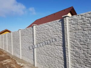 Bistrița- Vând gard plăci de beton 60 lei