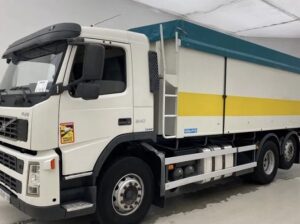 Covasna- Vand camion Volvo basculabil cereale 30 000 €