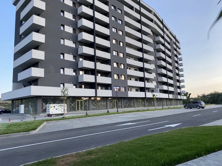 Bistrița- Vând apartament cu 3 camere 108 000 €