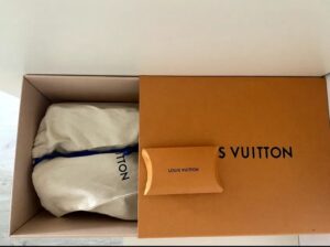 Sibiu- Vând Louis Vuitton match up sneakers 2 000 lei